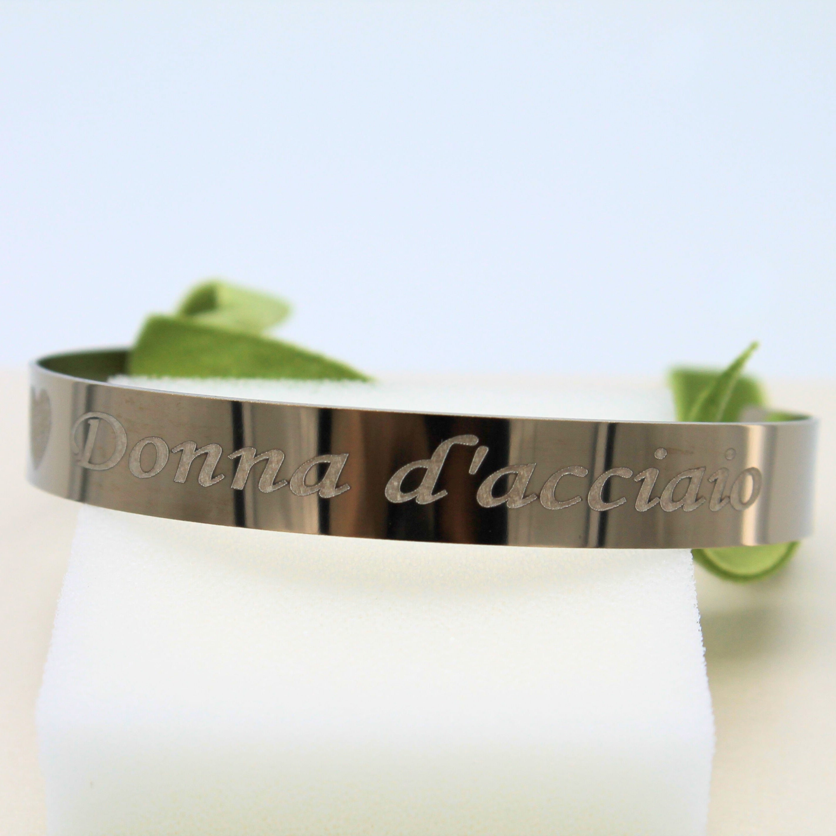 Bracciale libertà cordino verde