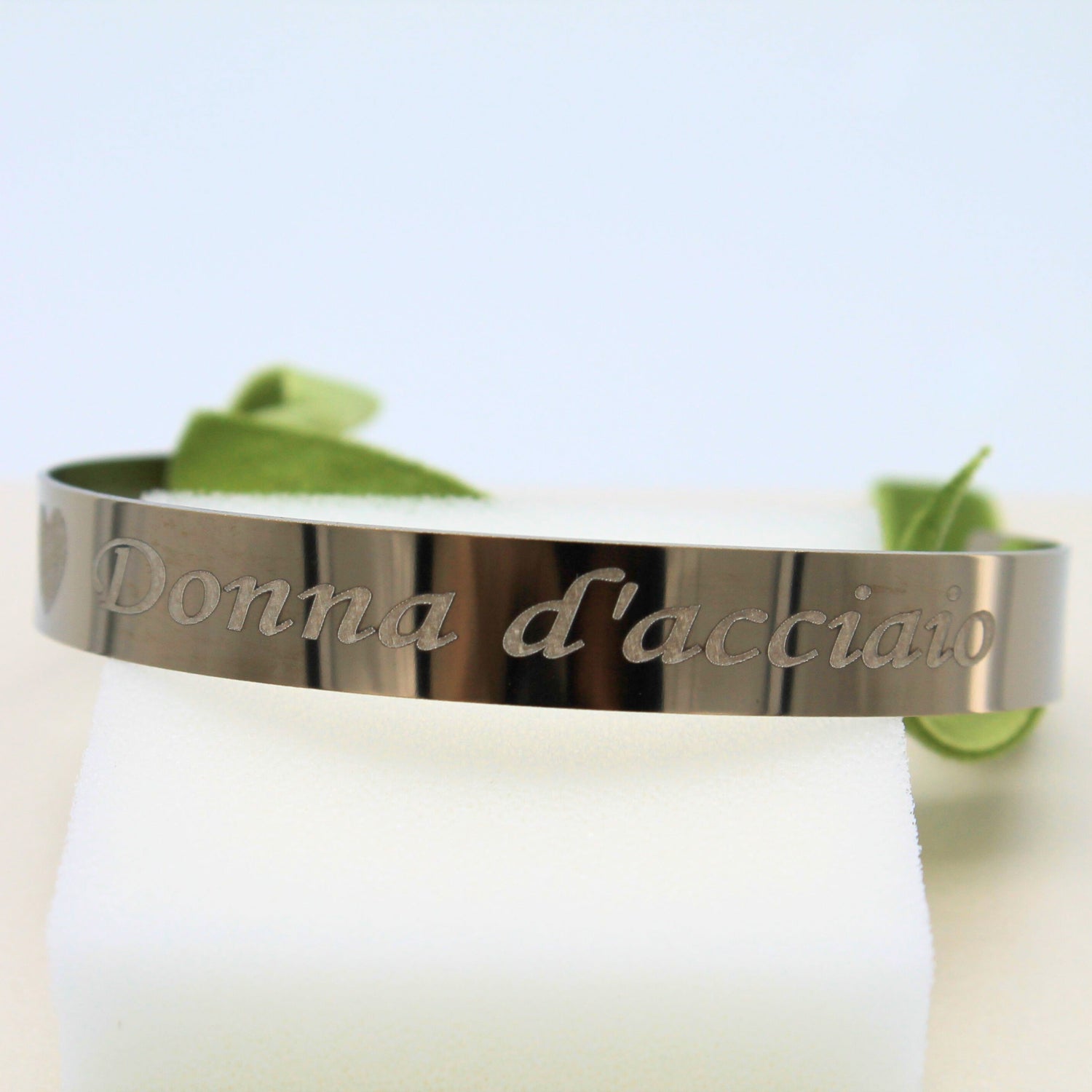 Bracciale libertà cordino verde